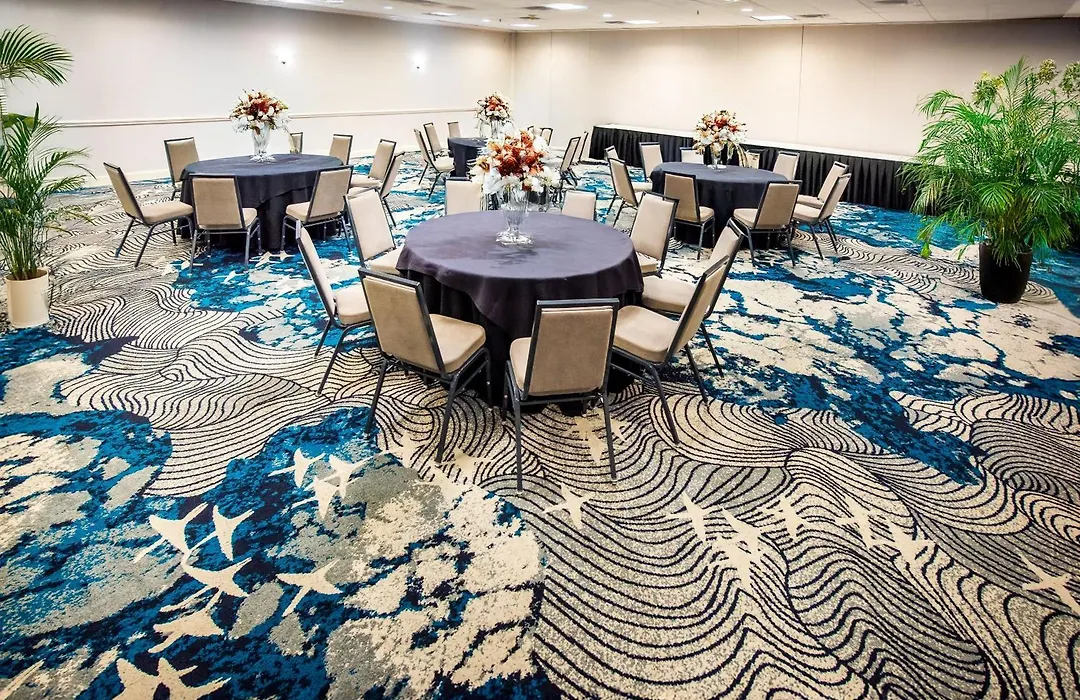 Wyndham Virginia Beach Oceanfront-1