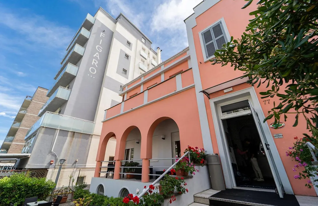 Amadei Hotel Blumen-1