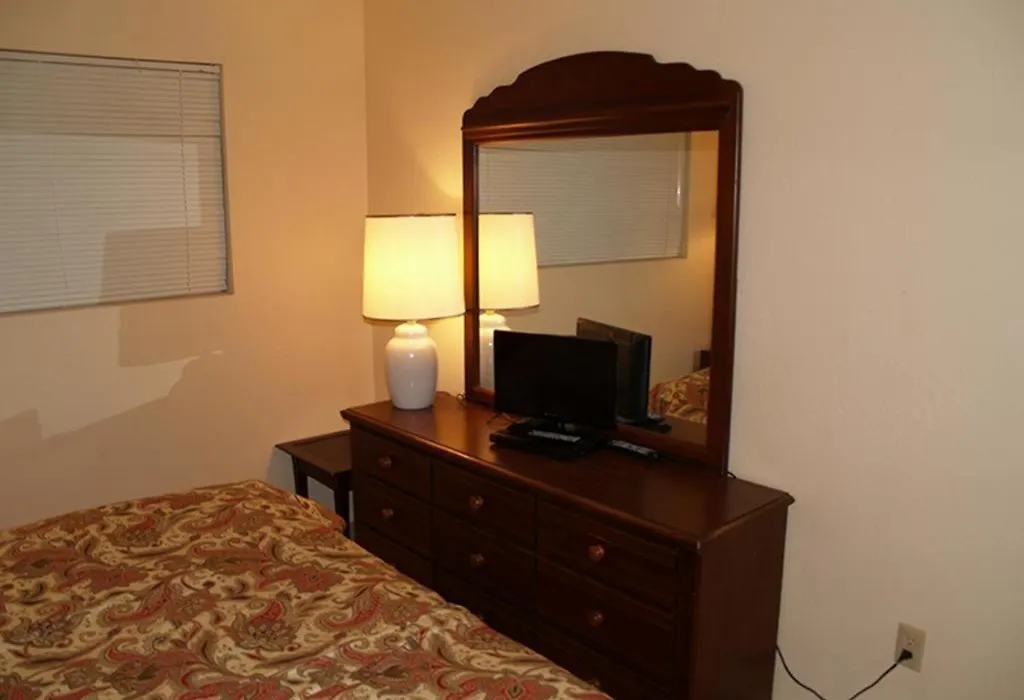 Villa Del Sol #110-1
