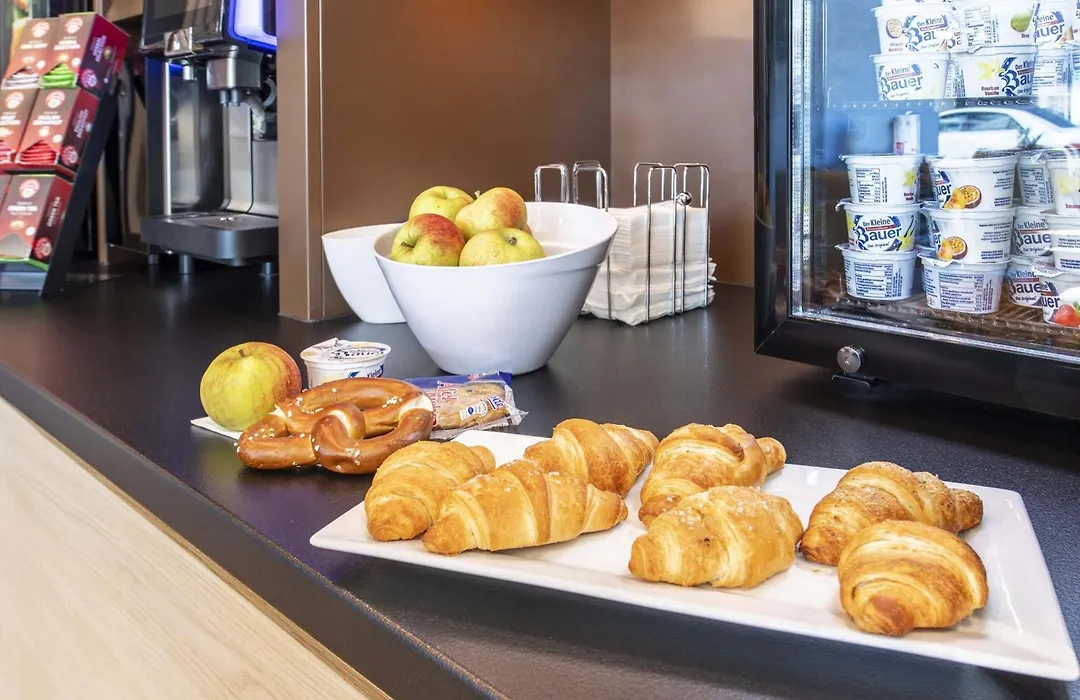 B&B Hotel Muenchen-Trudering-1