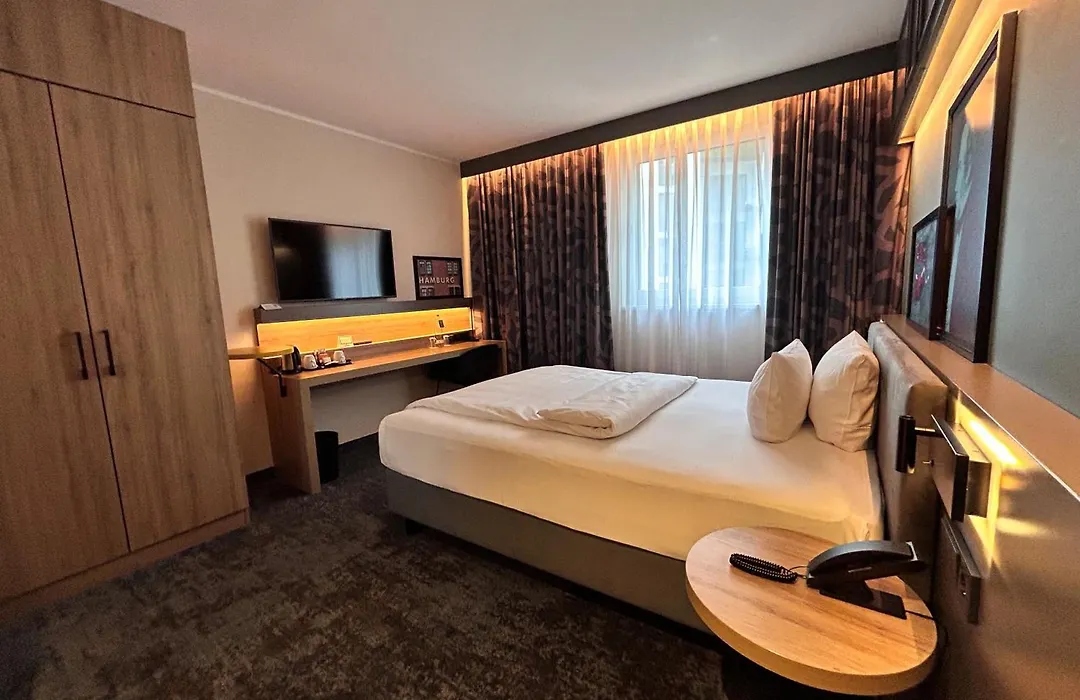 Holiday Inn - Hamburg - Hafencity By Ihg-1