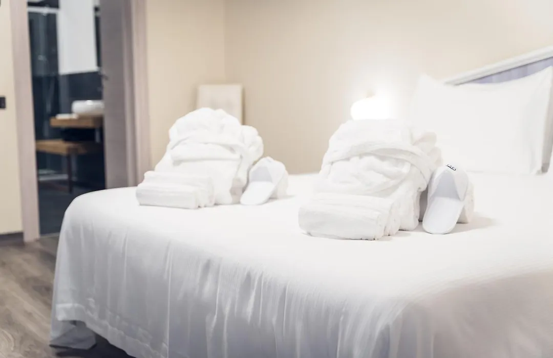 Rivoli Hotel-1