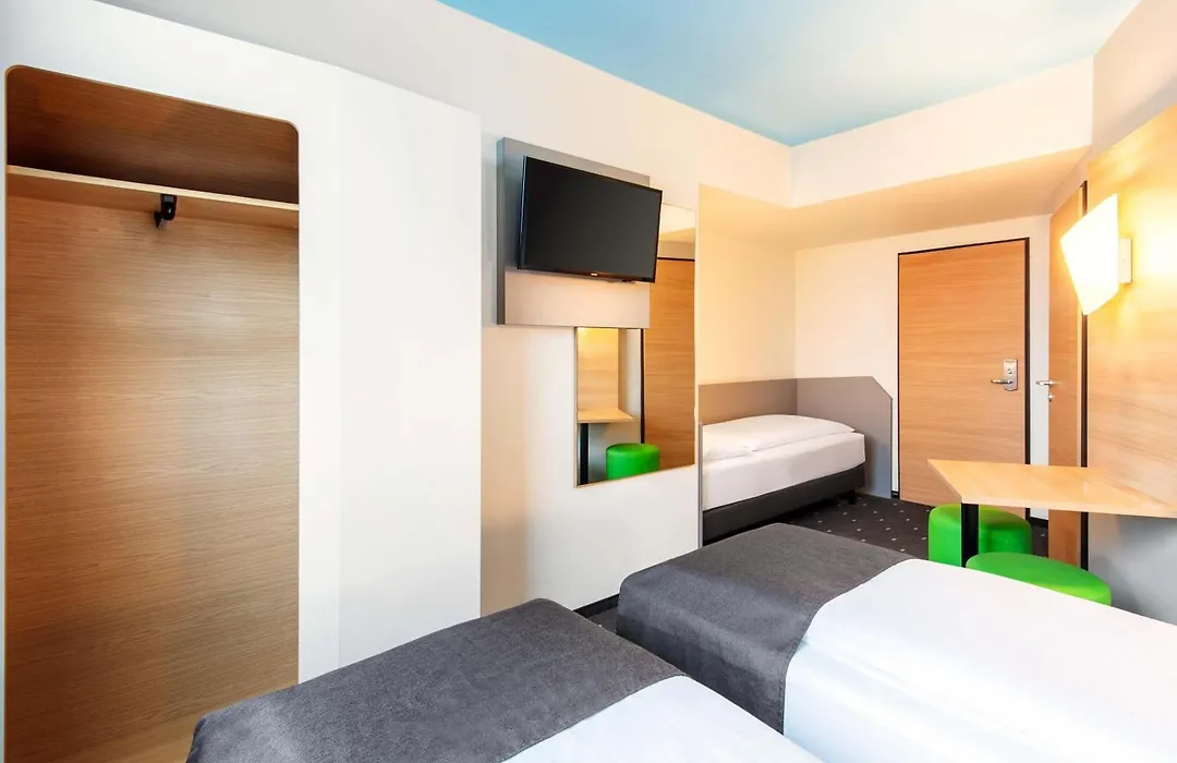 B&B Hotel Rosenheim-1