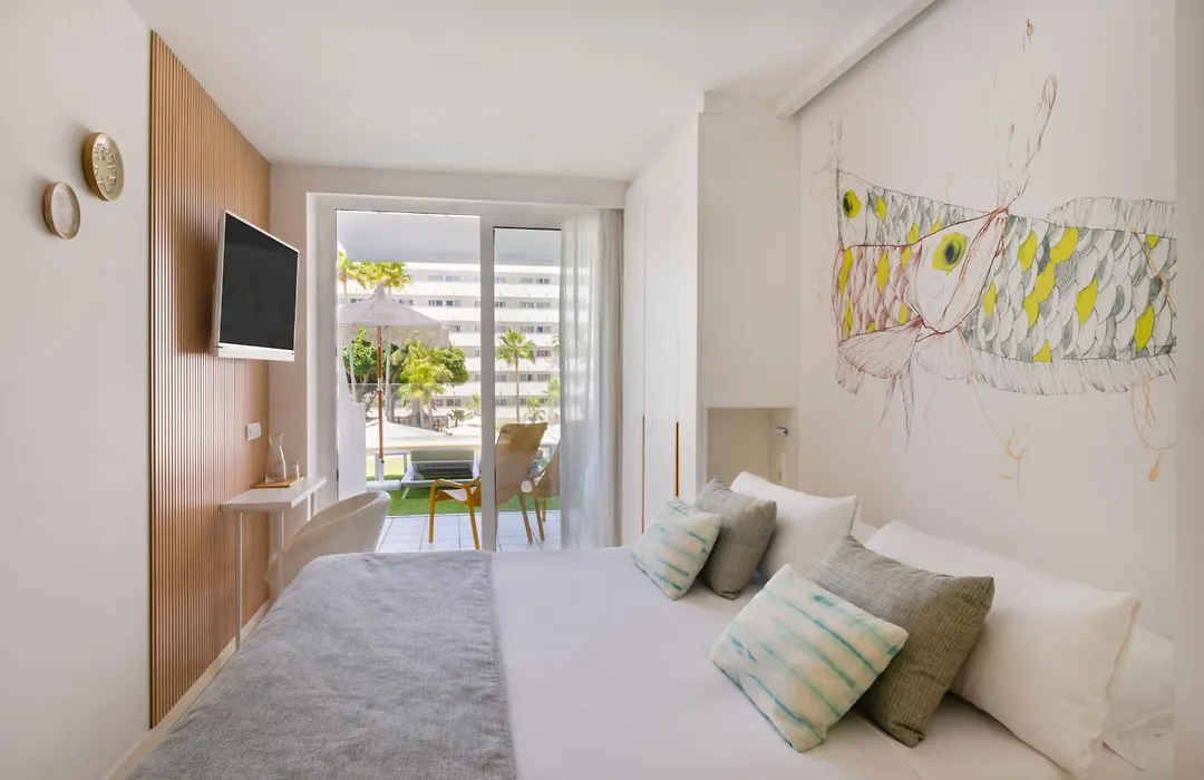 Iberostar Waves Bahia De Palma - Adults Only-1