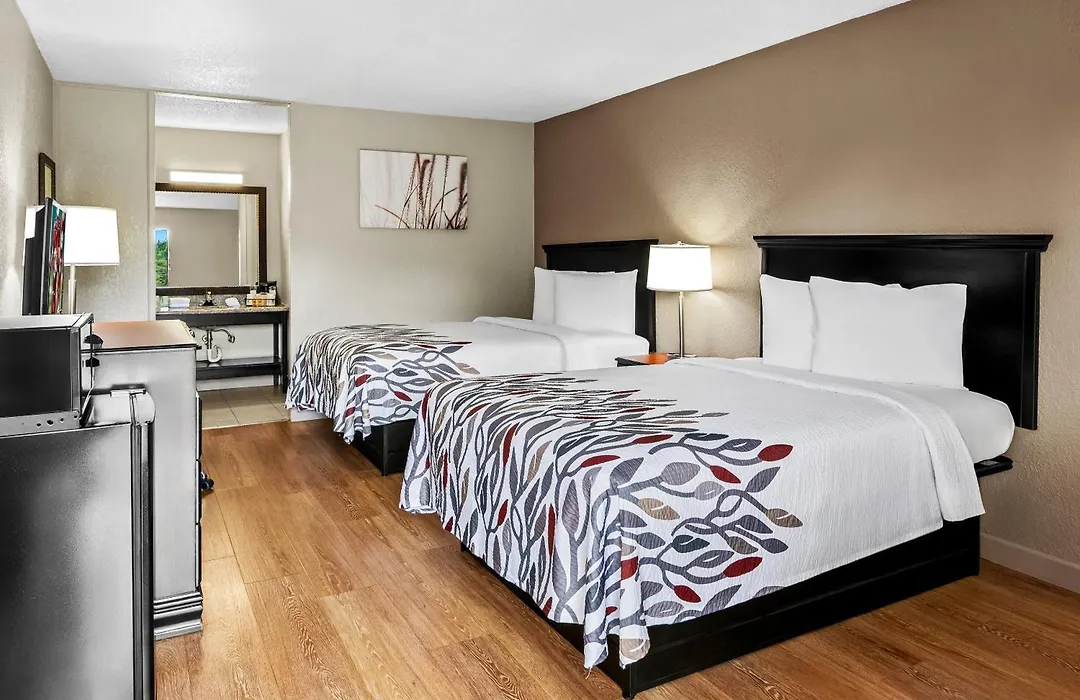 Red Roof Inn Hot Springs-1