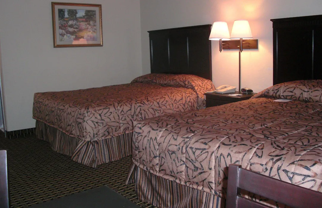 Days Inn By Wyndham Norman-1