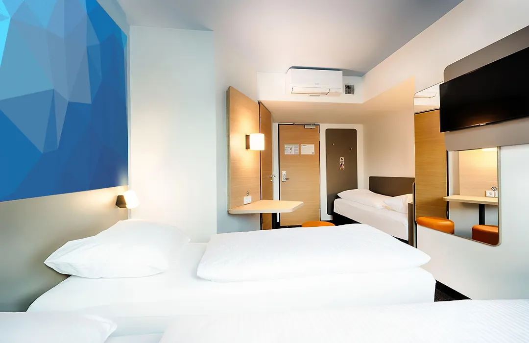 ibis Duisburg Hauptbahnhof-1