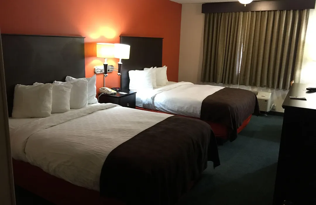 Sleep Inn & Suites Salina I-135-1