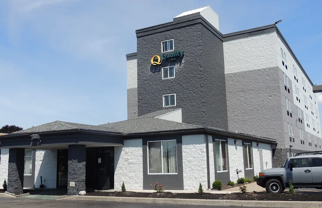 Quality Inn Rochester West-1