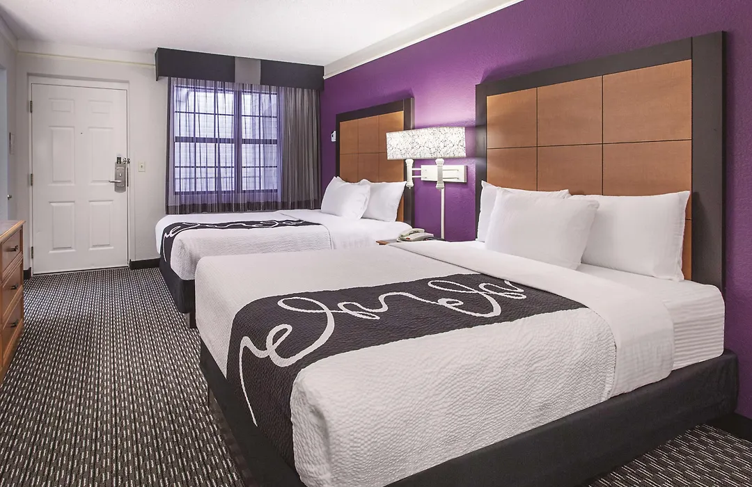 La Quinta Inn By Wyndham San Marcos-1