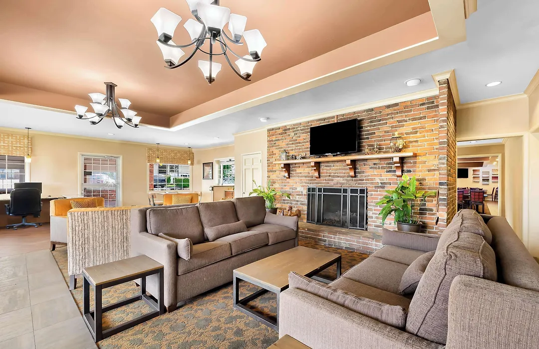Best Western Coach House-1