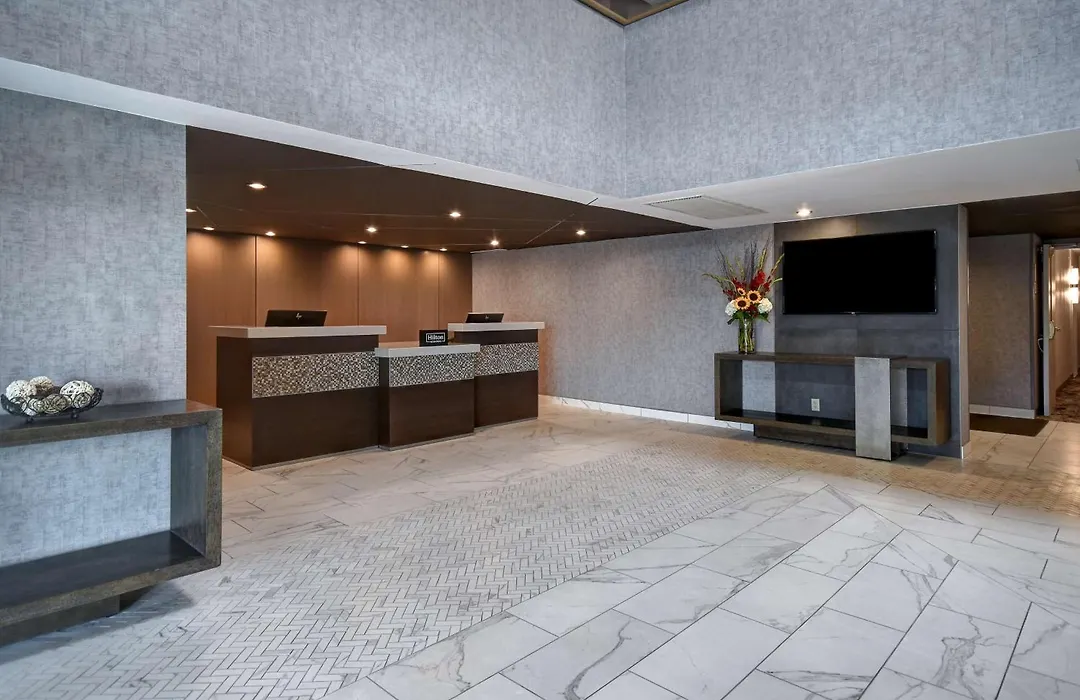 Doubletree By Hilton St. Louis Airport, Mo-1