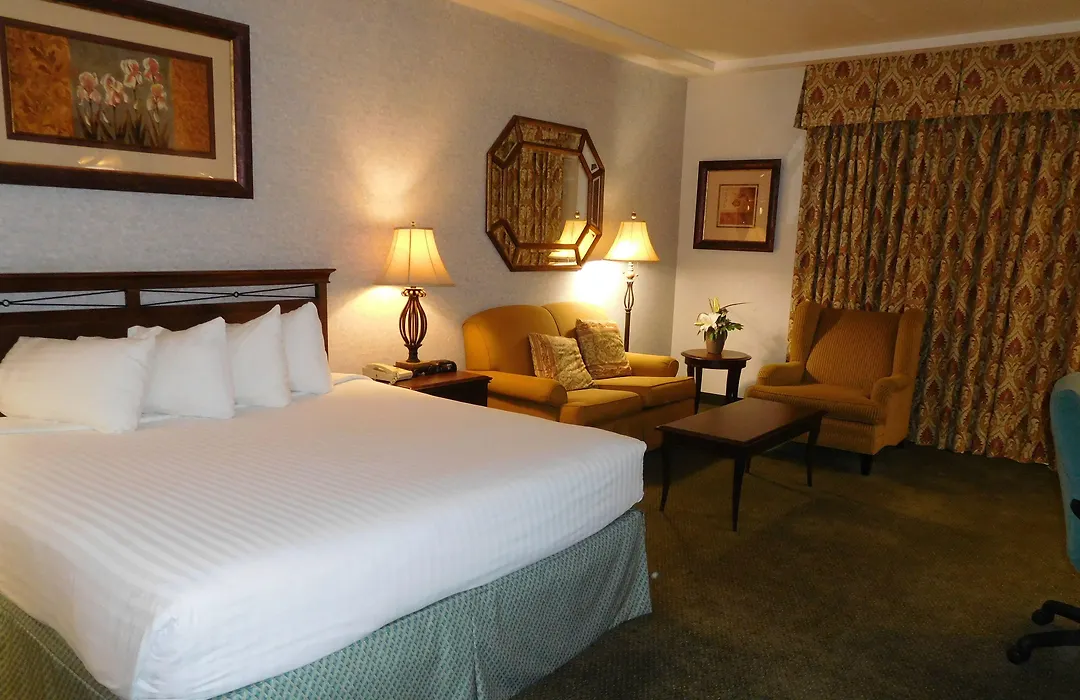University Square Hotel-1