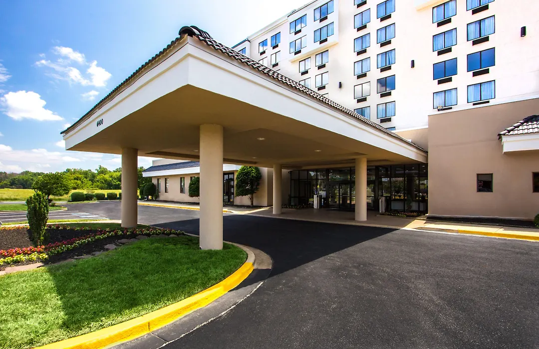 Harborside Hotel-1