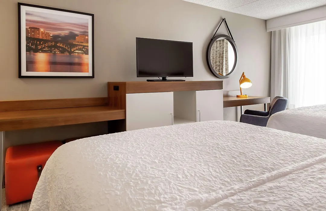 Hampton Inn Rockford-1