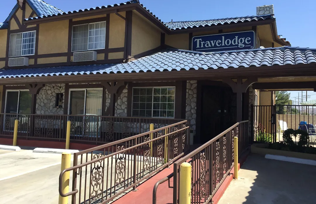 Triplodge Of Santa Clarita-1
