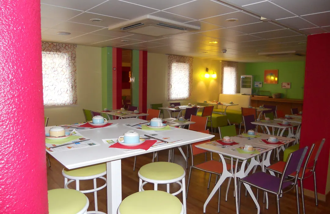 ibis Styles Bourg en Bresse-1