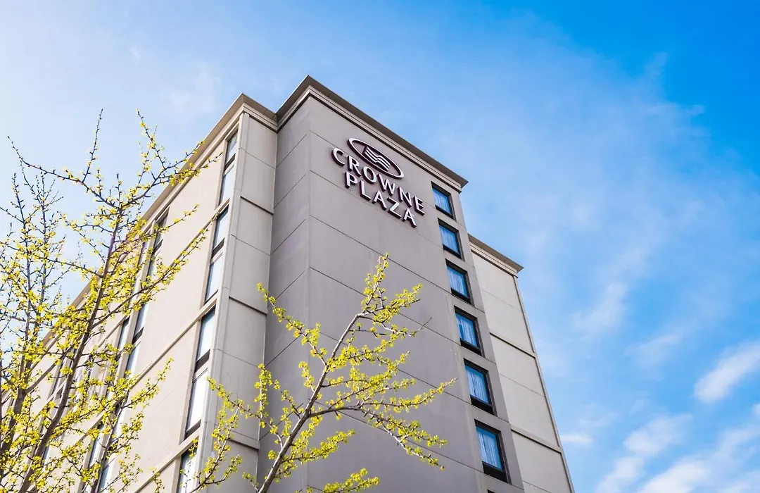 Crowne Plaza Newark Airport By Ihg-1