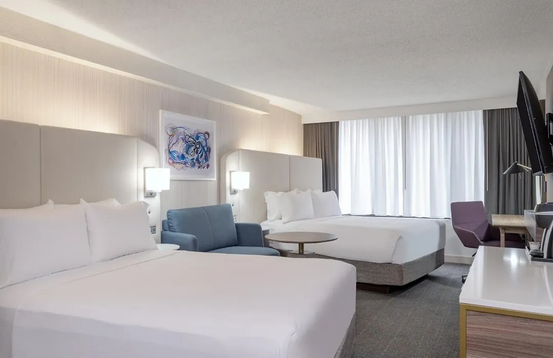 Crowne Plaza Indianapolis-Airport By Ihg-1