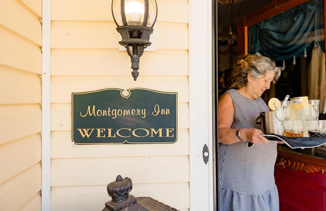Montgomery Inn Bnb-1