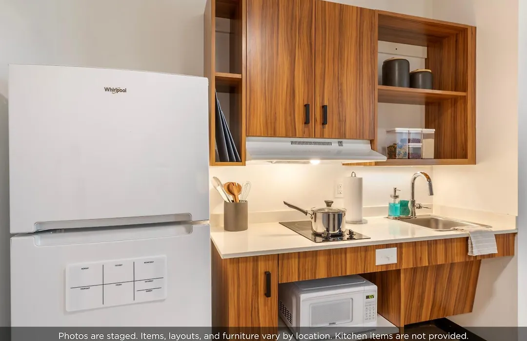 Uptown Suites Extended Stay Tampa Fl - Riverview-1