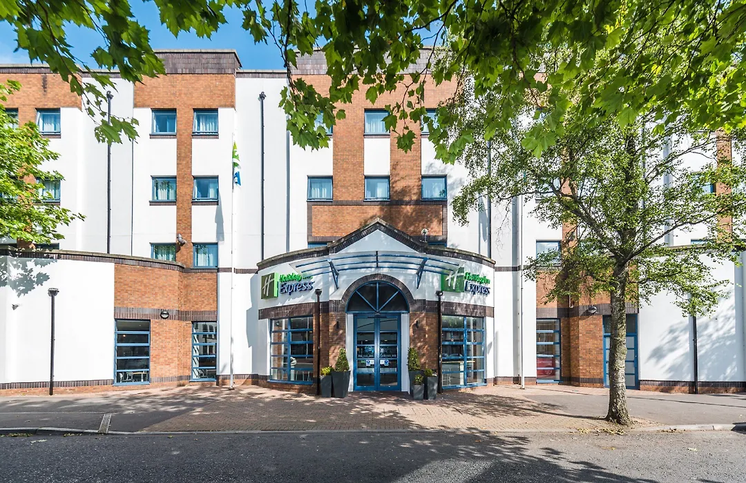 Holiday Inn Express Belfast City By Ihg-1