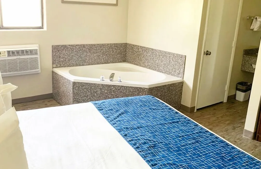 Travelodge By Wyndham Cedar City-1