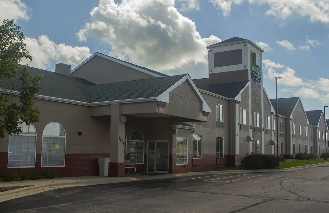 Best Western Watertown-1