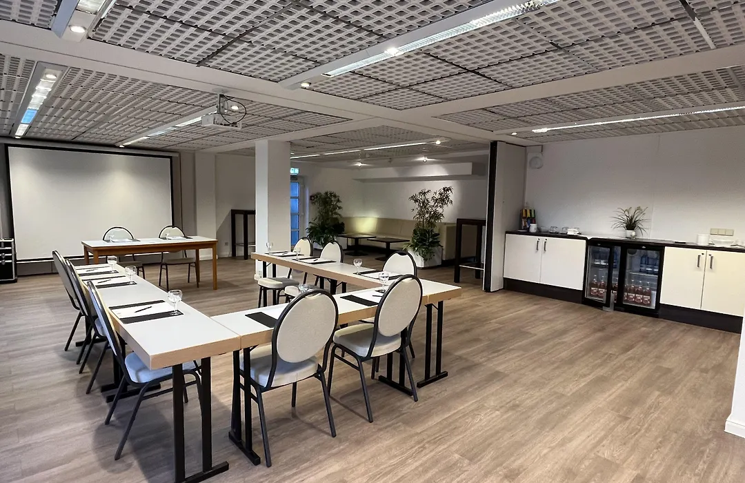 Senscity Hotel Berlin Spandau-1