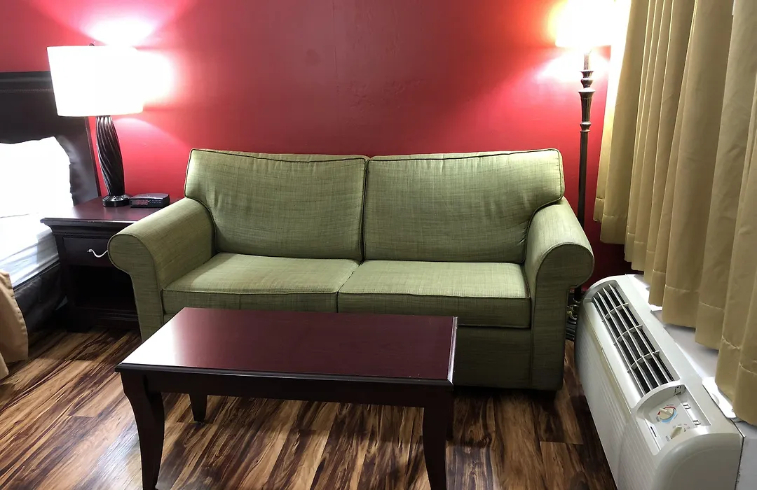 Econo Lodge Marion I-81-1