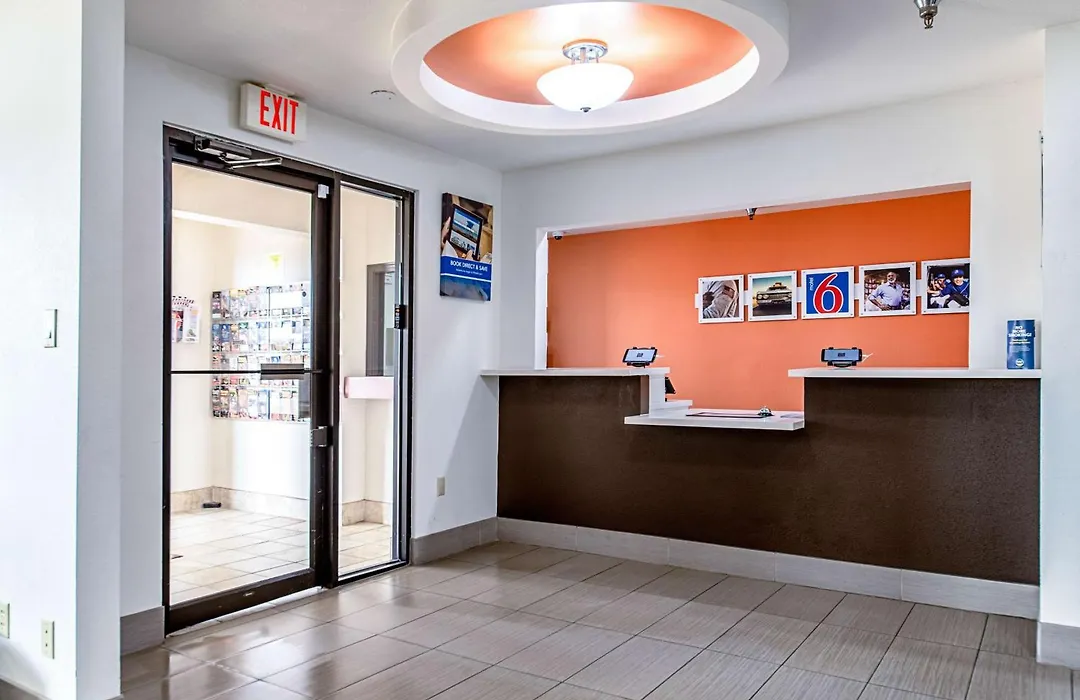 Motel 6-Lebanon, In-1