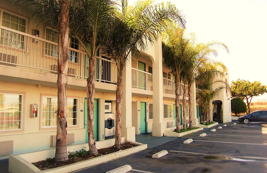 Travelodge By Wyndham Los Banos Ca-1