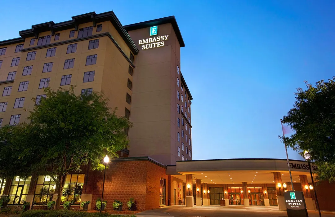 Embassy Suites Lincoln-1