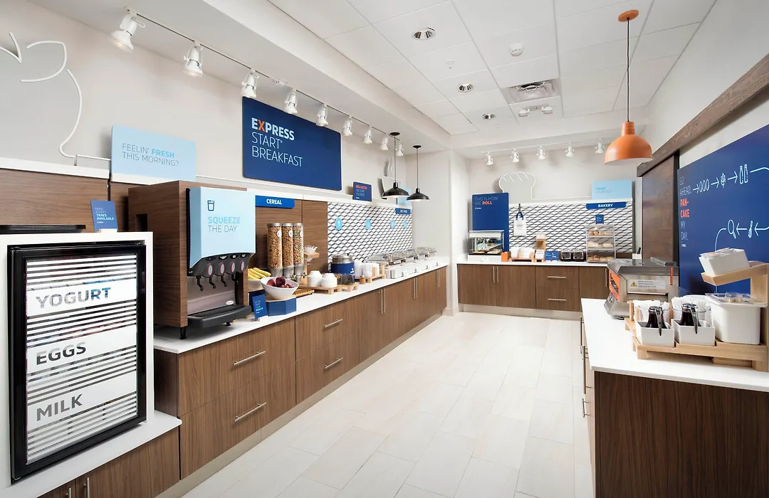 Holiday Inn Express - Gloucester By Ihg-1