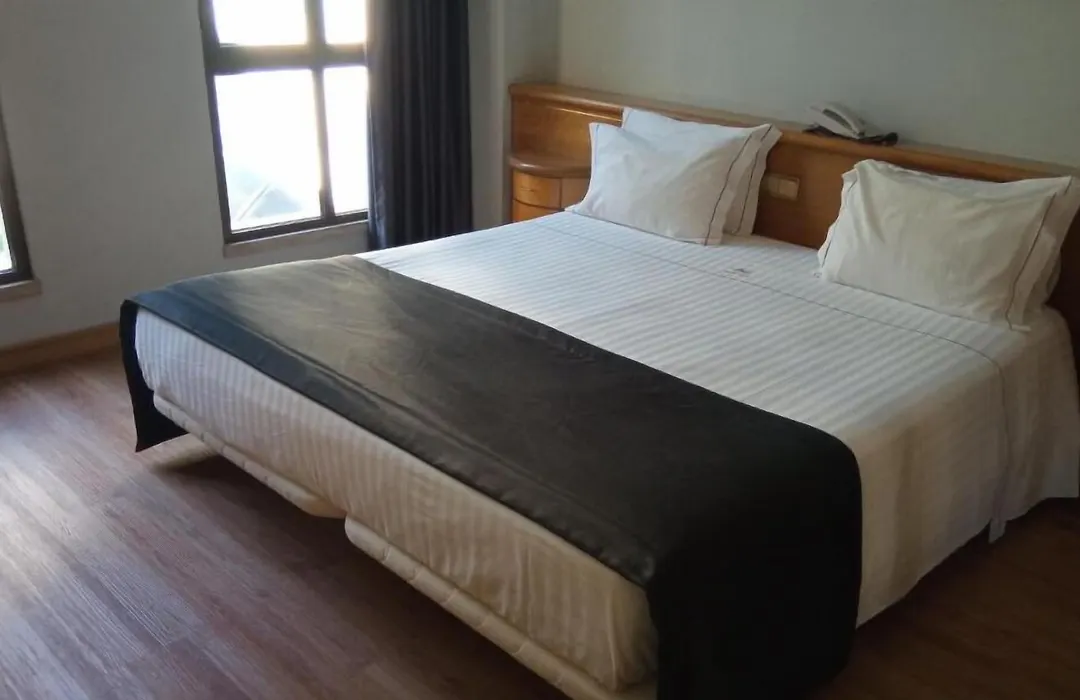 Hotel Alif Campo Pequeno-1