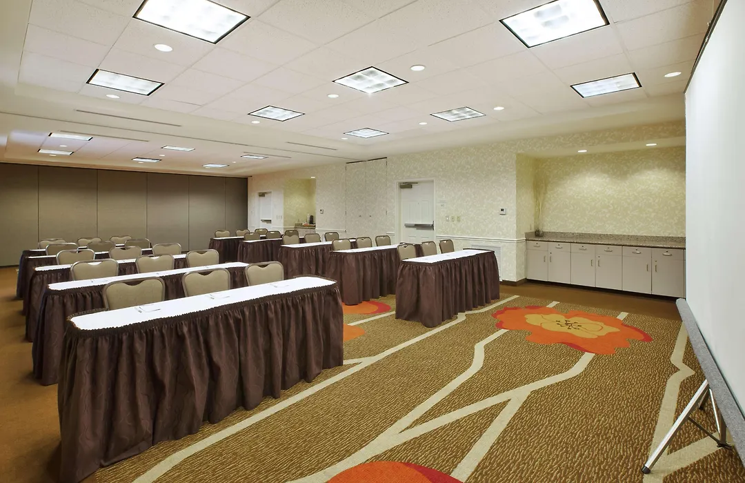 Hilton Garden Inn Wichita-1