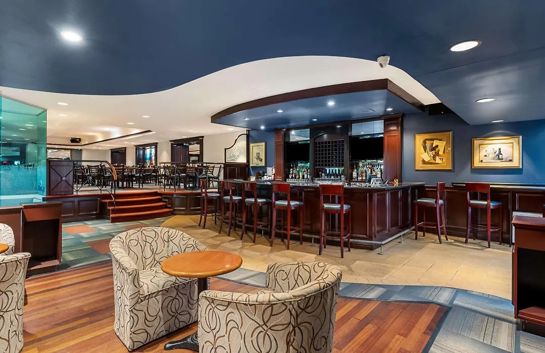 Best Western Ville-Marie Montreal Hotel&Suites-1