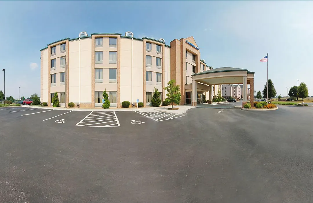 Comfort Inn Airport-1