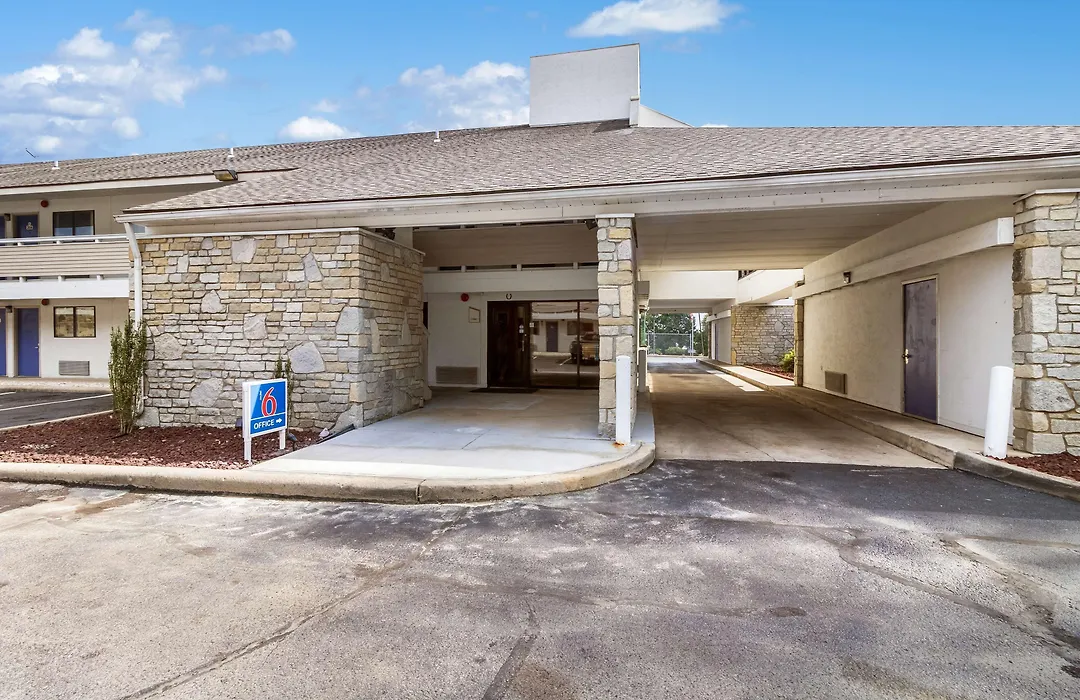 Motel 6-Dayton, Oh - Englewood-1