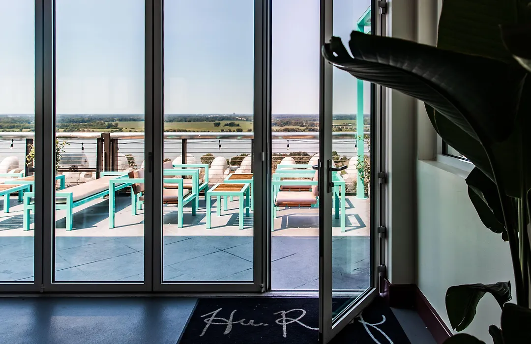 Hu Hotel Memphis-1