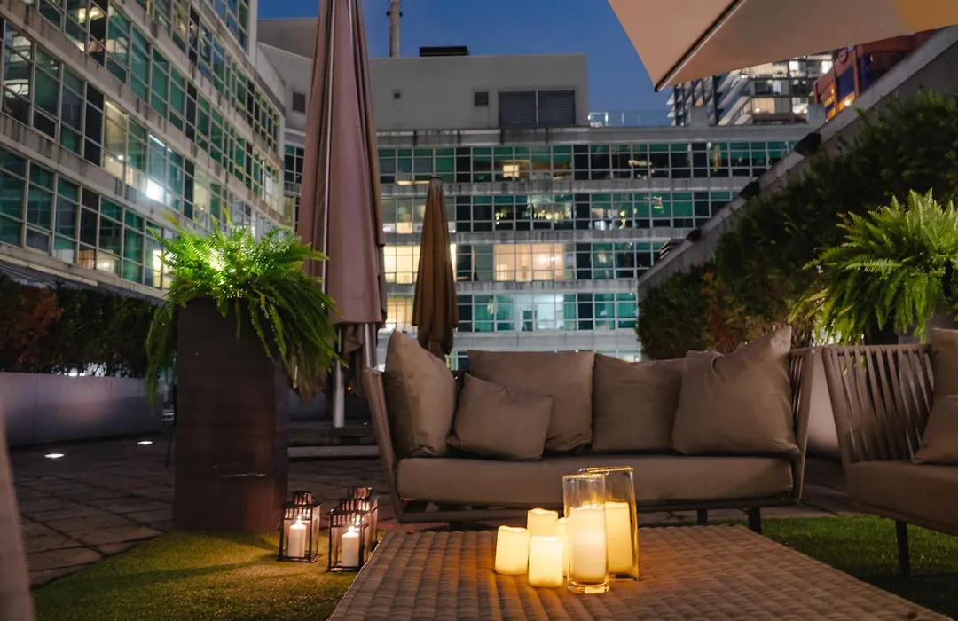 Soho Hotel Toronto-1