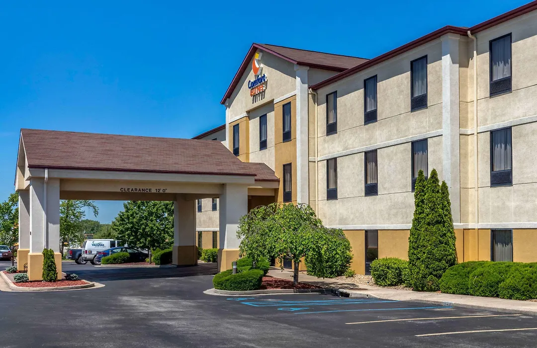 Comfort Suites Rolla-1