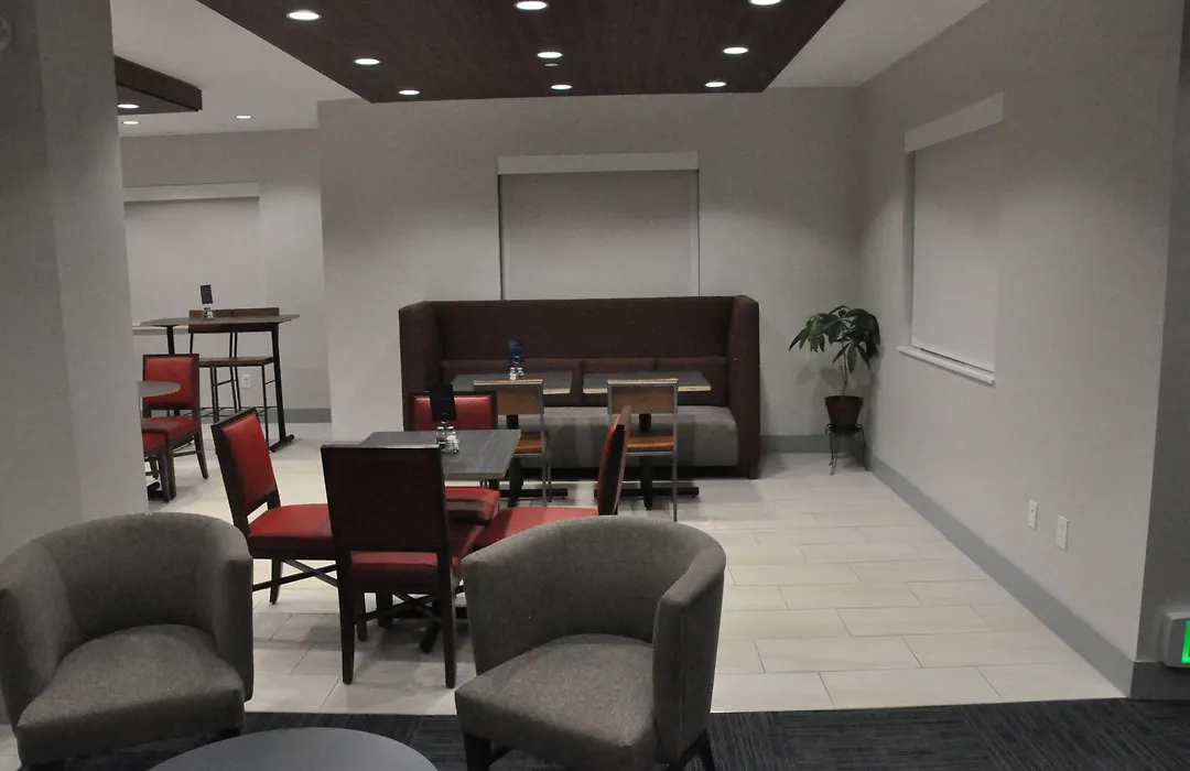 Holiday Inn Express & Suites Jackson By Ihg-1