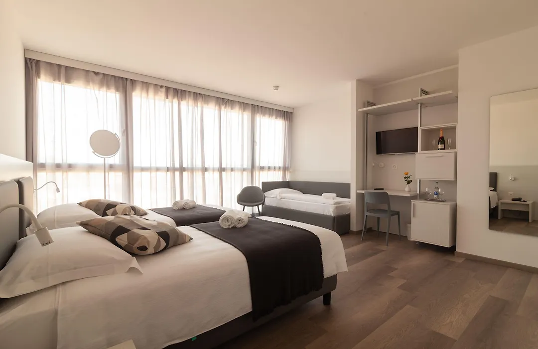 Albergo Milano-1