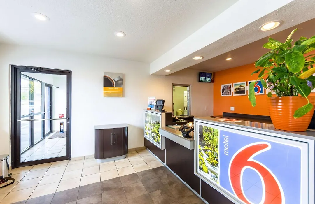 Motel 6-Klamath Falls, Or-1