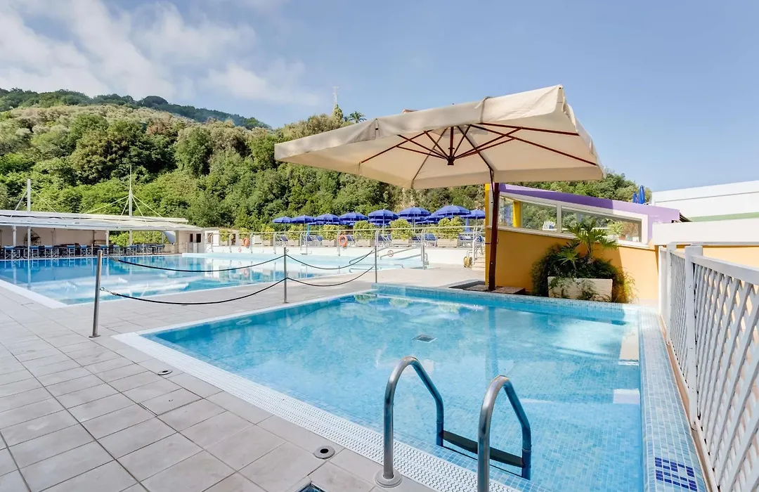 Best Western Hotel La Solara-1