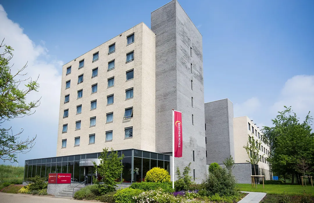 Bastion Hotel Almere-1