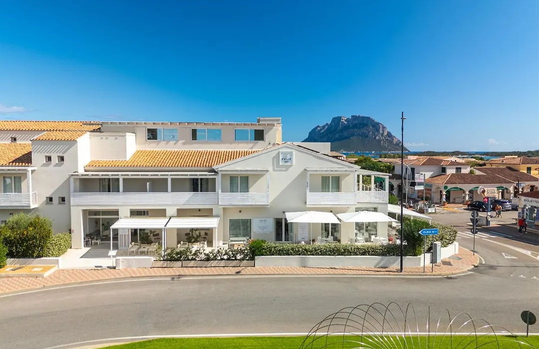 Felix Hotels - Hotel Residence Porto San Paolo-1