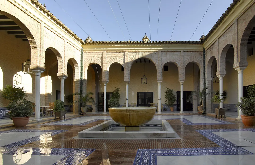 Parador De Carmona-1