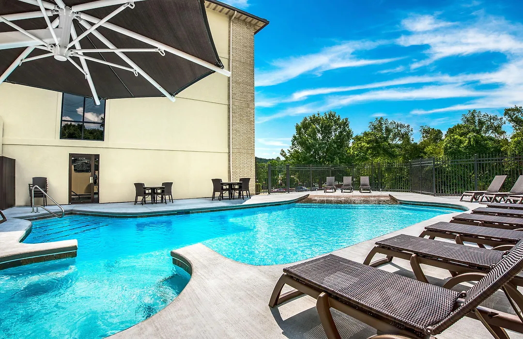 Grand Oaks Hotel-1
